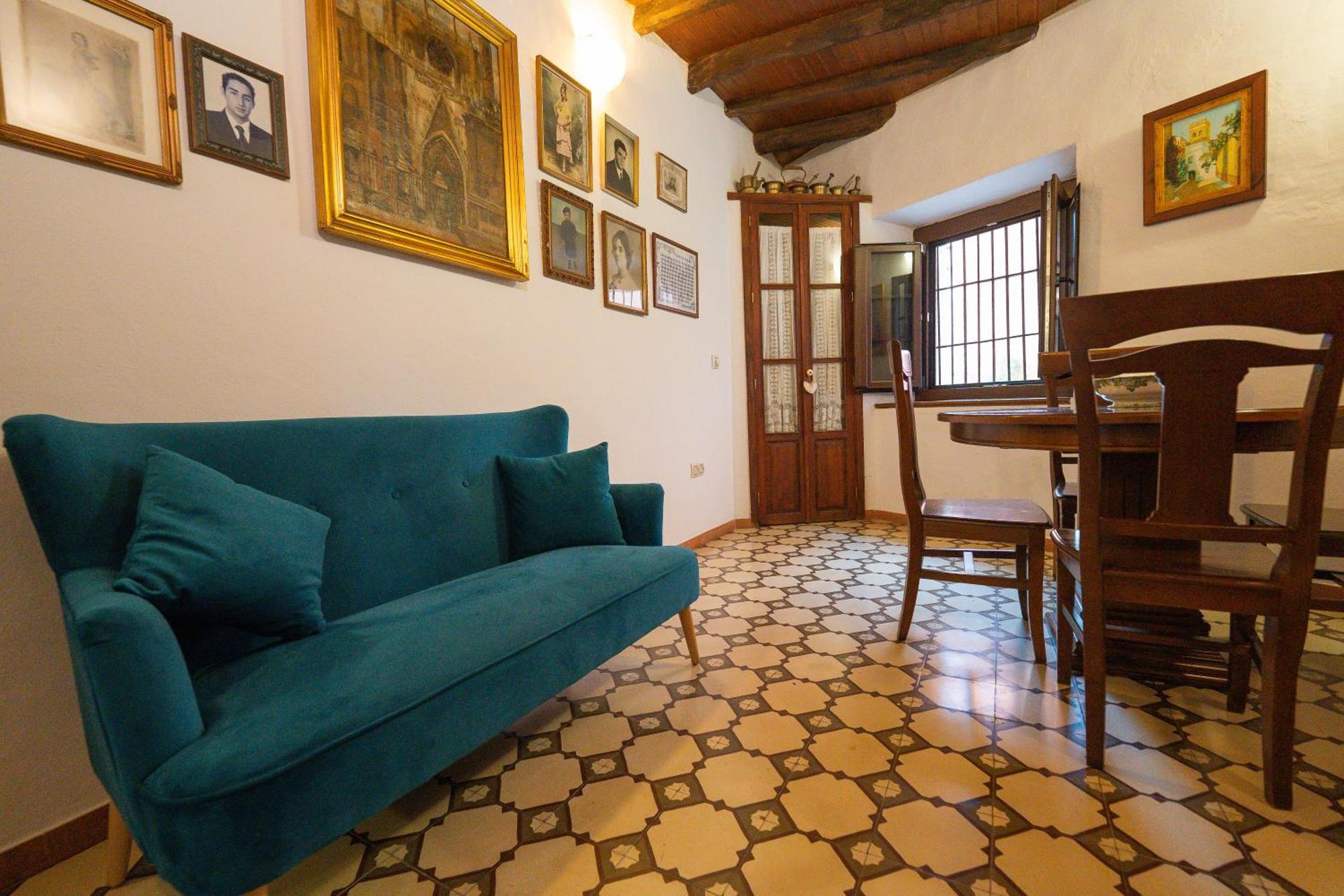 Historic House In The City Center Seville Exterior photo